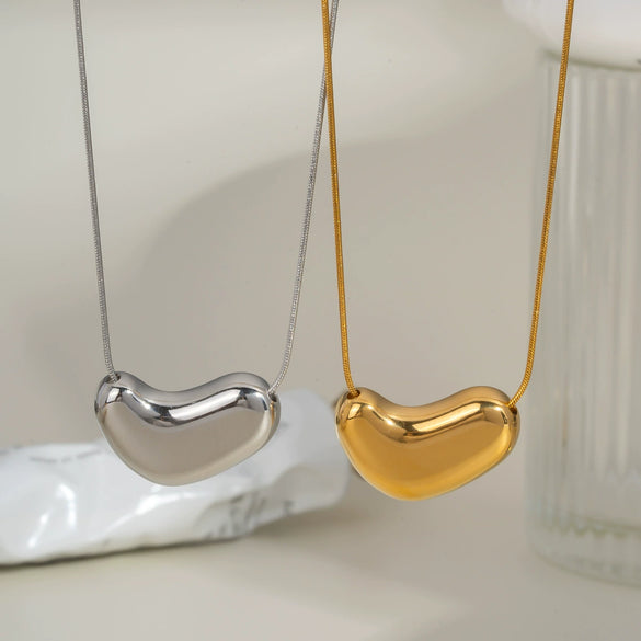 Love Heart Shape Pendant Necklace For Women Sweet Simple Stainless Steel Jewelry With Pvd Furnace Vacuum Real Gold Plating Snake Bone Chain