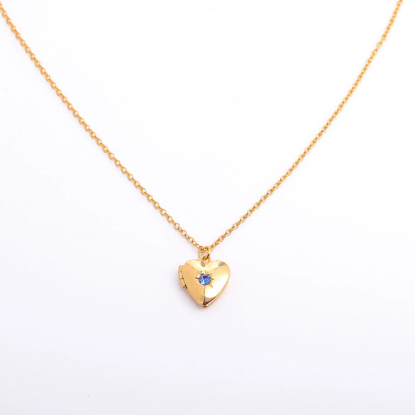 Love Opening And Closing Heartshaped Photo Album Necklace For Women Retro Style Copper And Titanium Steel Material Diamond Design