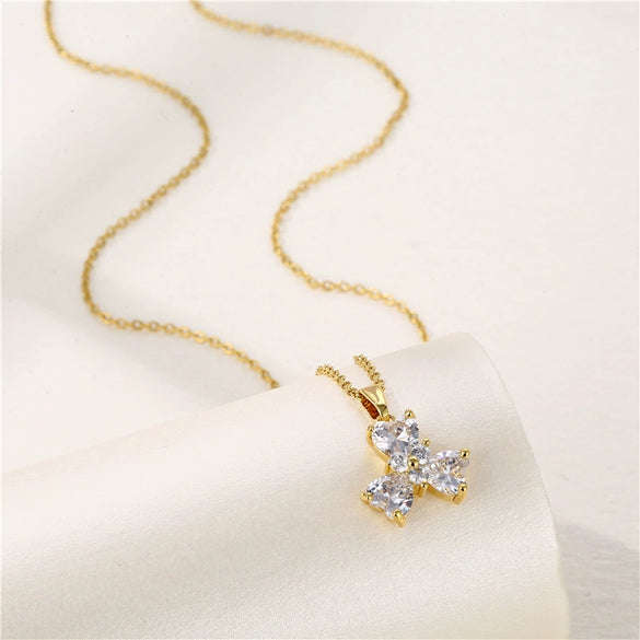 Lucky Clover Pendant Clavicle Chain For Female Stainless Steel Mixed Gem Inlay Electroplating Clover Pattern