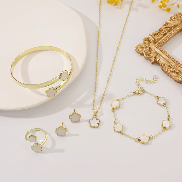 Lucky Flower Jewelry Set With Five Leaf Clover Alloy Bracelet Earrings Necklace Ring For Women Electroplated