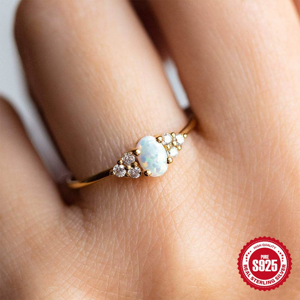 Luxury Eggshaped Horse Eye Diamondencrusted S925 Sterling Silver Engagement Ring With Set With Precious Stones Geometric Style