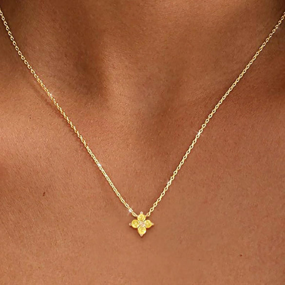 Luxury Fairy Style Copper Leaf Necklace With Electroplated Pendant Minimalist Fresh Clavicle Chain For Women