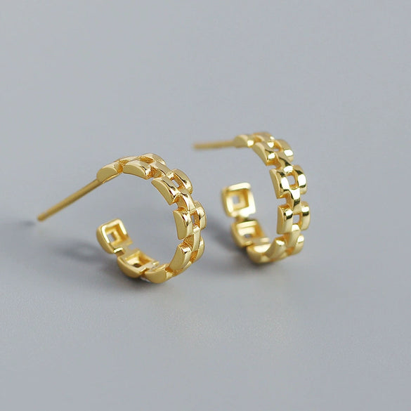 Luxury S925 Silver Geometric Cshaped Earrings For Women With Electroplating