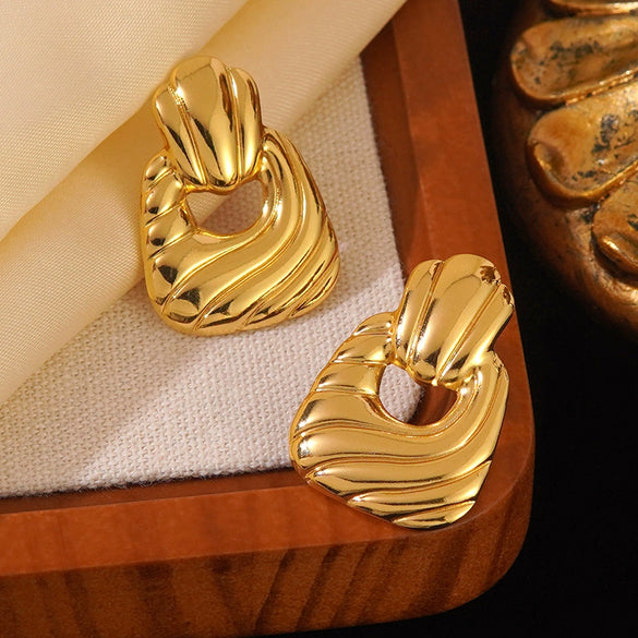 Marine Elements Starfish Conch Bow Jewelry Set