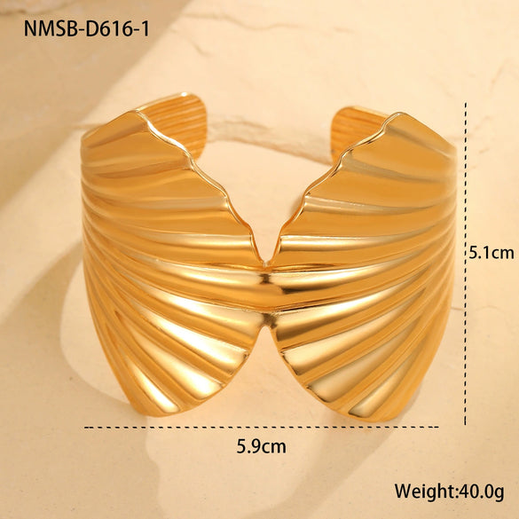 Marine Style Coral Starfish Shell Exaggerated Titanium Steel Bracelet Stainless Steel Plated 18K Gold Jewelry