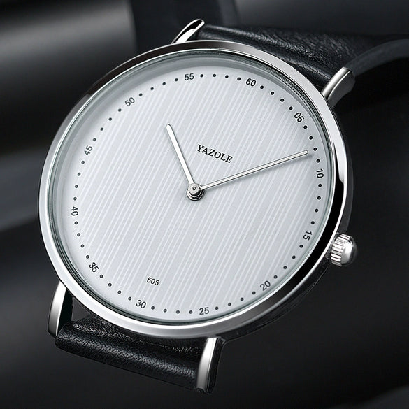Men's Alloy And Pu Casual Waterproof Quartz Wristwatch With Round Dial