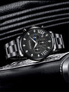 Men's Alloy And Stainless Steel Business Style Round Dial Quartz Wrist Watch With Horseshoe Buckle