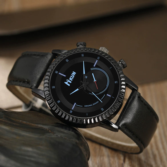 Men's Alloy Case Imitation Leather Strap Quartz Watch With Round Dial And Printed Logo Gear Dial Design Pin Buckle Plain Crown Ordinary Glass Mirror