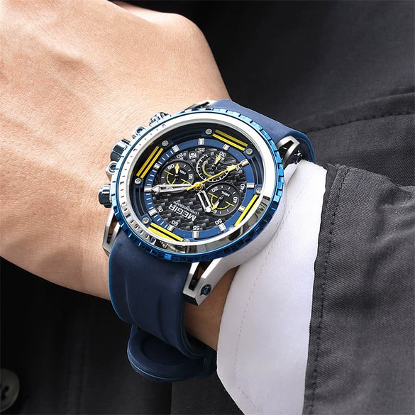 Men's Alloy Case Silicone Strap Round Dial Luminous Waterproof Chronograph Quartz Sports Watch With Printed Logo