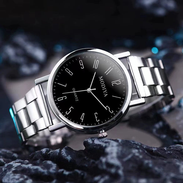 Men's Casual Alloy Band Titanium Alloy Case Round Dial Quartz Watch