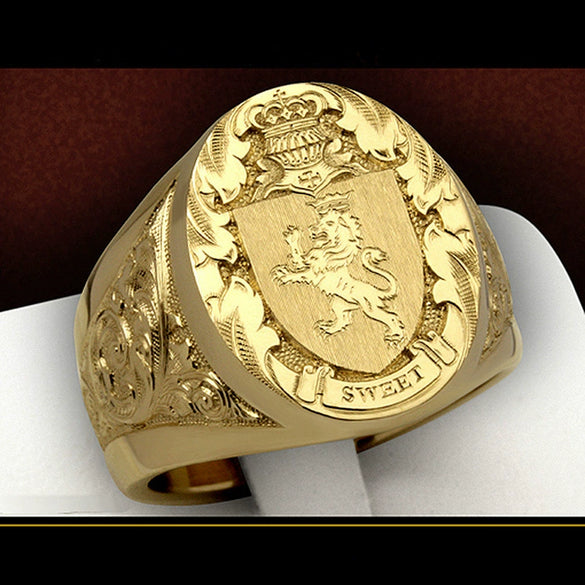Men's Copper Plated Gold Ring With Lion Shield Badge Sculpture And Animal Zodiac Pattern