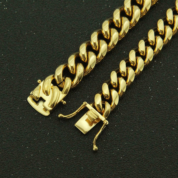 Men's Glossy Stainless Steel Cuban Bracelet With Geometric Pattern And Electroplating Treatment