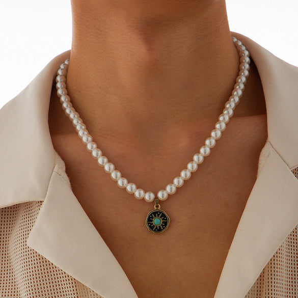 Men's Handmade Hiphop Imitation Pearl And Alloy Small Sun Turquoise Pendant Clavicle Chain Jewelry