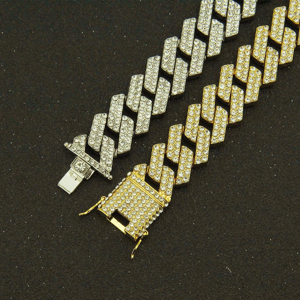 Men's Hip Hop Alloy Cuban Chain Necklace With Geometric Diamond Design