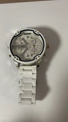 Men's Leisure Quartz Watch With Alloy Band And Stainless Steel Clasp Round Dial