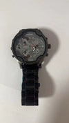 Men's Leisure Quartz Watch With Alloy Band And Stainless Steel Clasp Round Dial
