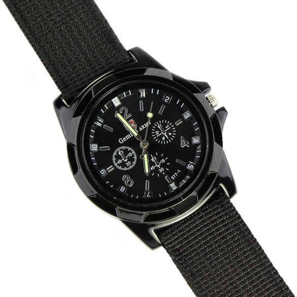 Men's Leisure Sports Quartz Watch With Round Dial Nylon Woven Strap Stainless Steel Pin Buckle