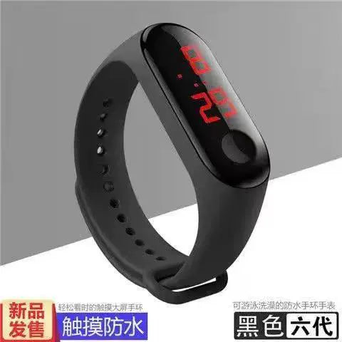Men's Leisure Style Stainless Steel Ultrathin Round Dial Waterproof Quartz Wristwatch