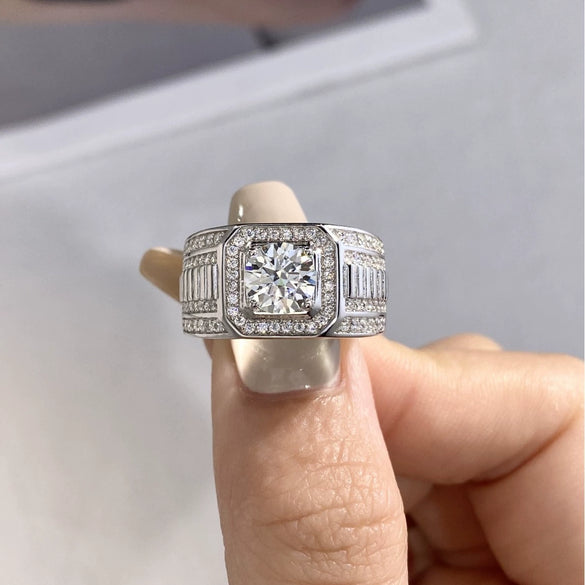 Men's Moissanite And Diamond Four Claw Ring 925 Silver Geometric Style Electroplated