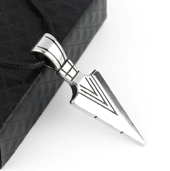 Men's Spearhead Pendant Necklace With Electroplated Alloy Animal Zodiac Design And Square Pearl Chain