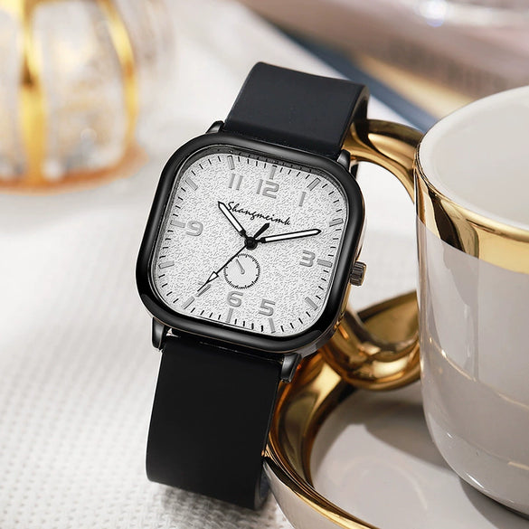Men's Square Alloy Case And Silicone Strap Fashion Retro Quartz Watch With Stainless Steel Pin Buckle And Spiral Crown