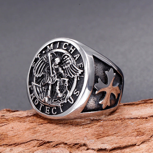 Men's Stainless Steel Geometric Cross And Eagle Ring Polished Metal Statement Ring For Unisex Wear