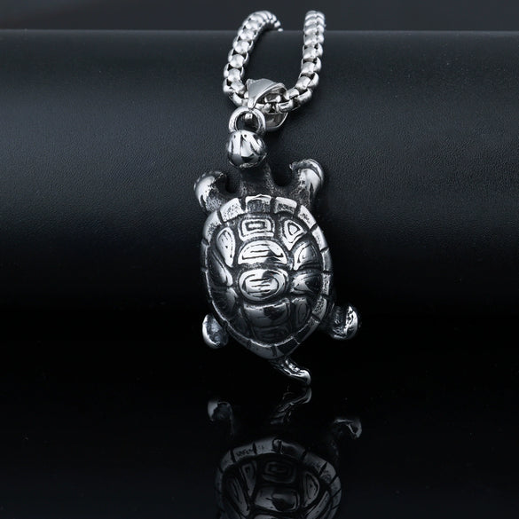 Men's Stainless Steel Turtle Pendant Necklace With Polished Finish And Retro Motorcycle Style Animal Design