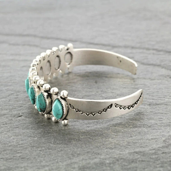 Metal Bohemian Style Turquoise Open Electroplated Bracelet With Retro Pattern For Female