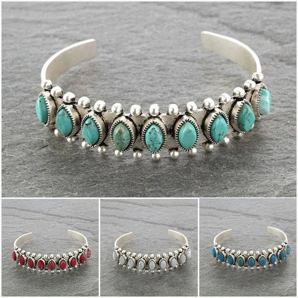 Metal Bohemian Style Turquoise Open Electroplated Bracelet With Retro Pattern For Female