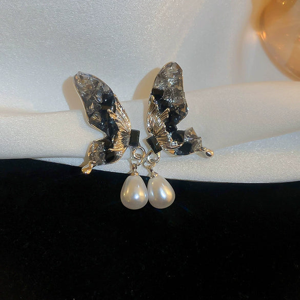 Metal Butterfly Drop Pearl Earrings With Silver Needle Inlaid Glass Beads And Crystal Design