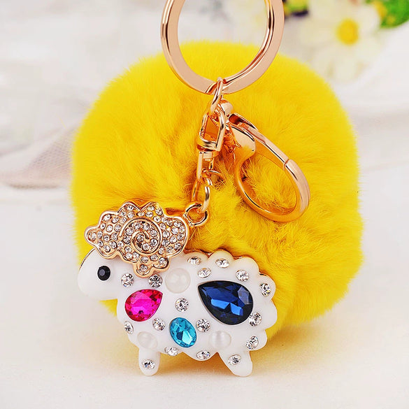 Metal Diamondencrusted Love Fur Ball Women's Car Keychain Bag Pendant