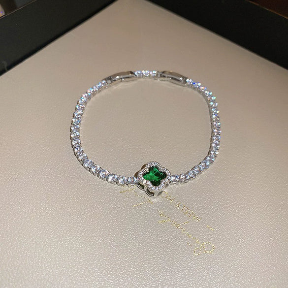 Metal Flower Electroplated Women's Light Luxury Simple Allmatch Bracelet Accessories