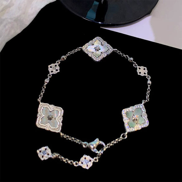Metal Flower Electroplated Women's Light Luxury Simple Allmatch Bracelet Accessories