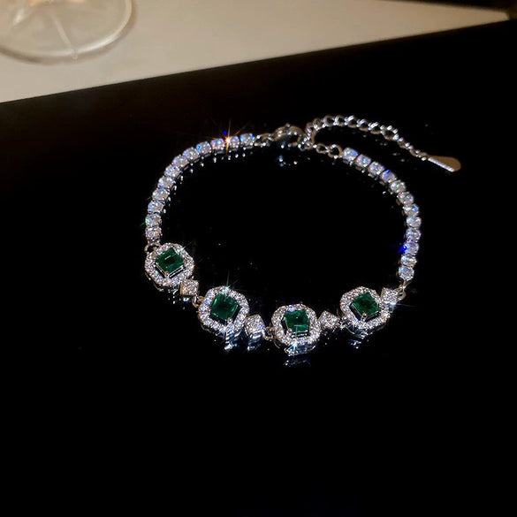 Metal Flower Electroplated Women's Light Luxury Simple Allmatch Bracelet Accessories