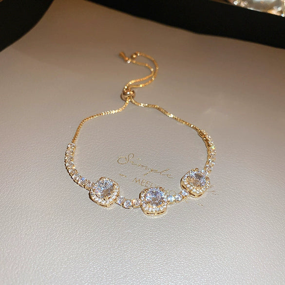 Metal Flower Electroplated Women's Light Luxury Simple Allmatch Bracelet Accessories
