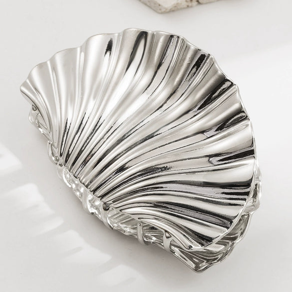 Metal Flower Geometric Hair Clip For Women With Electroplating Treatment