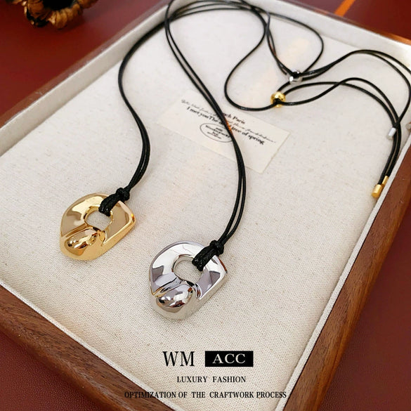 Metal Geometric Asymmetrical Necklace For Women With Electroplating Highend Style