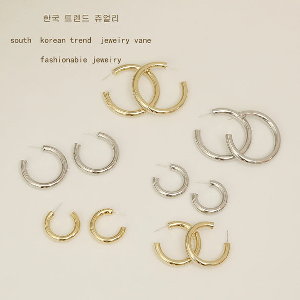 Metal Geometric Cshaped Electroplated Retro Exaggerated Earrings