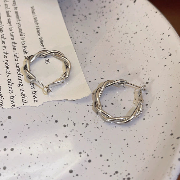 Metal Geometric Hoop Earrings Highend Luxury Electroplating Style For Women