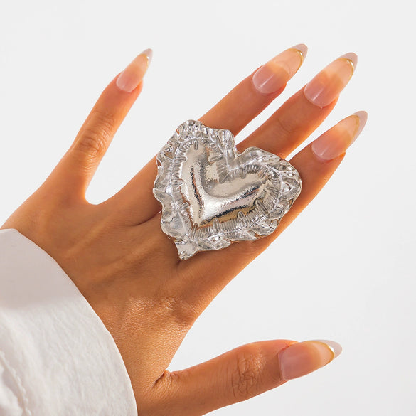 Metal Geometric Round Love Ring With Pleated 3D Design And Electroplating For Women