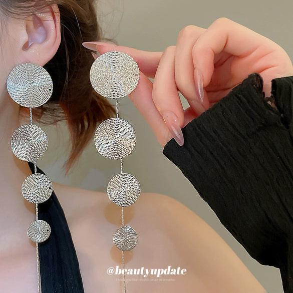 Metal Geometric Round Texture Tassel Stud Earrings For Women With Electroplating Design