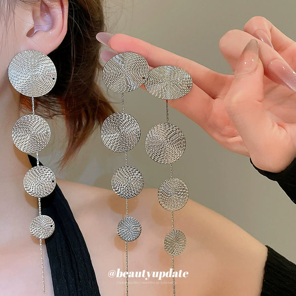 Metal Geometric Round Texture Tassel Stud Earrings For Women With Electroplating Design