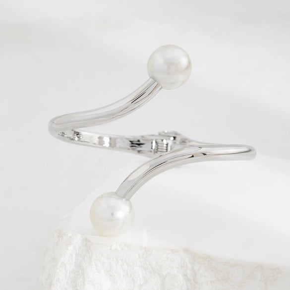 Metal Imitation Pearl Bracelet With Irregular Lines Electroplating Design