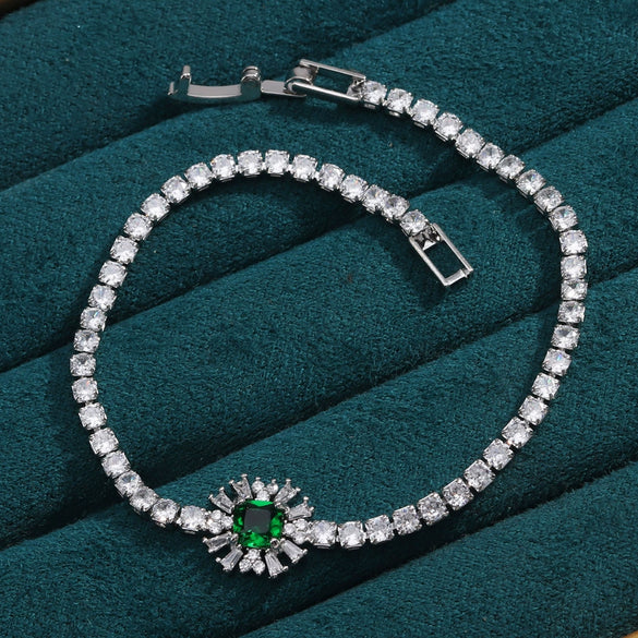 Metal Inlaid Zircon Geometric Style Women's Light Luxury Bracelet