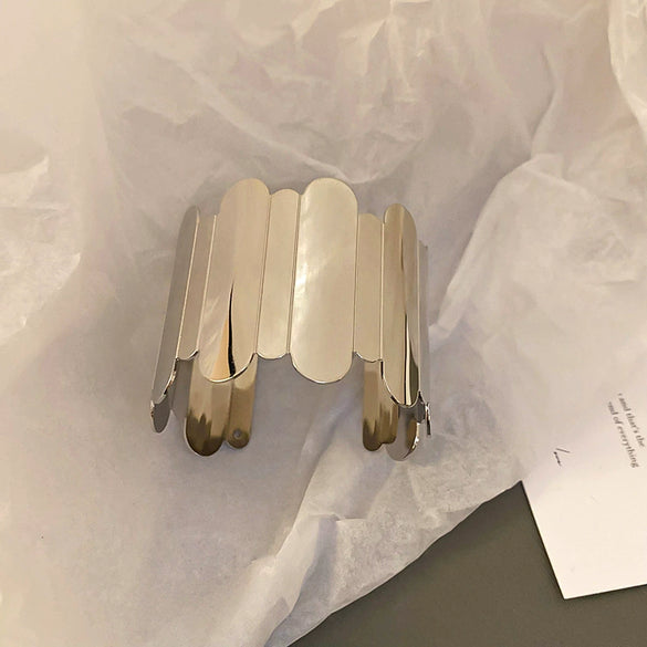 Metal Open Bracelet With Geometric And Plant Flowers Pattern Electroplated Simple Exaggerated Personality Jewelry