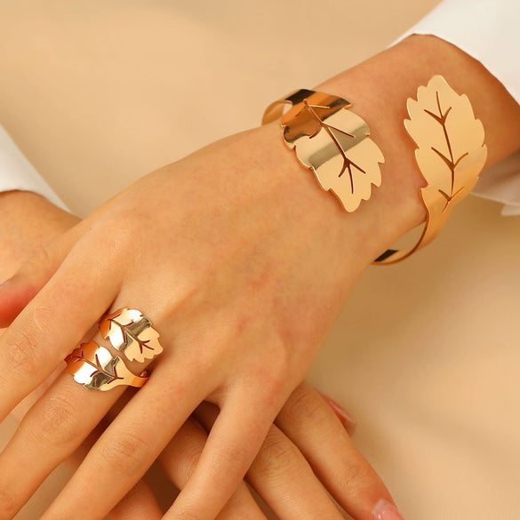 Metal Open Leaf Design Women's Bracelet Ring Jewelry Set With Electroplating