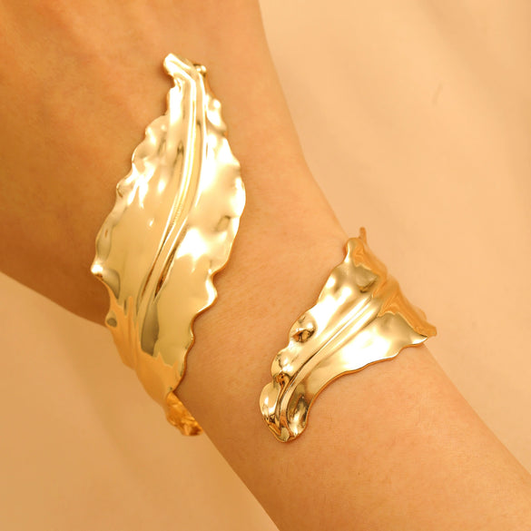 Metal Open Leaf Design Women's Bracelet Ring Jewelry Set With Electroplating