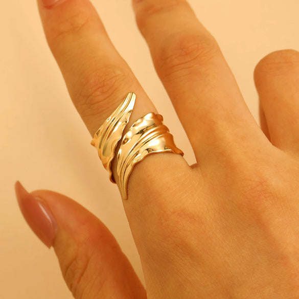 Metal Open Leaf Design Women's Bracelet Ring Jewelry Set With Electroplating