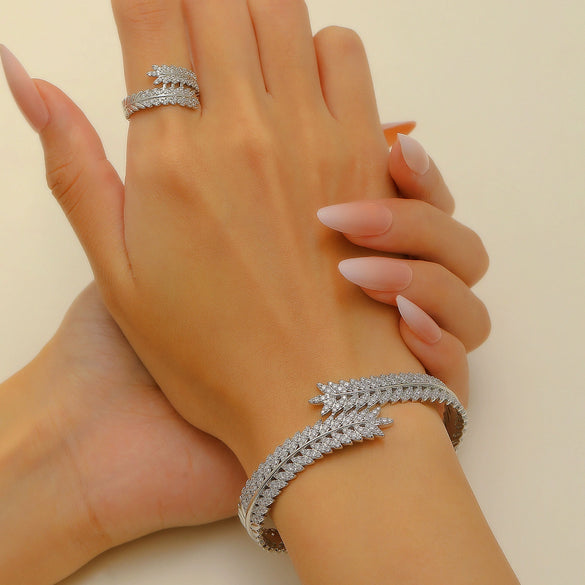 Metal Open Leaf Design Women's Bracelet Ring Jewelry Set With Electroplating