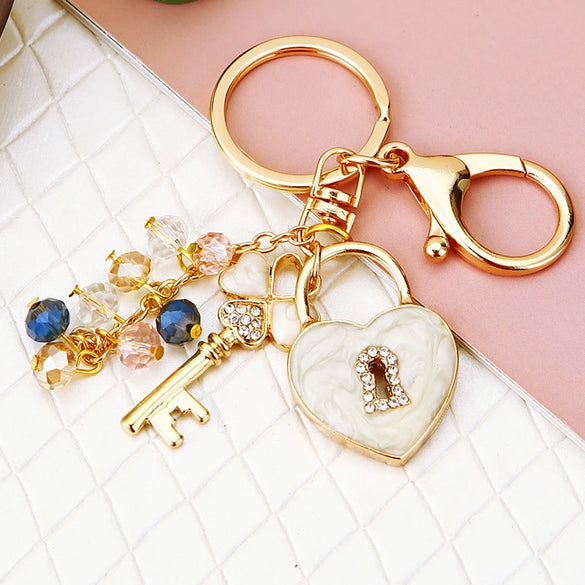 Metal Pearl Small Fragrant Style Key Chain Ring For Women As Bag Pendant